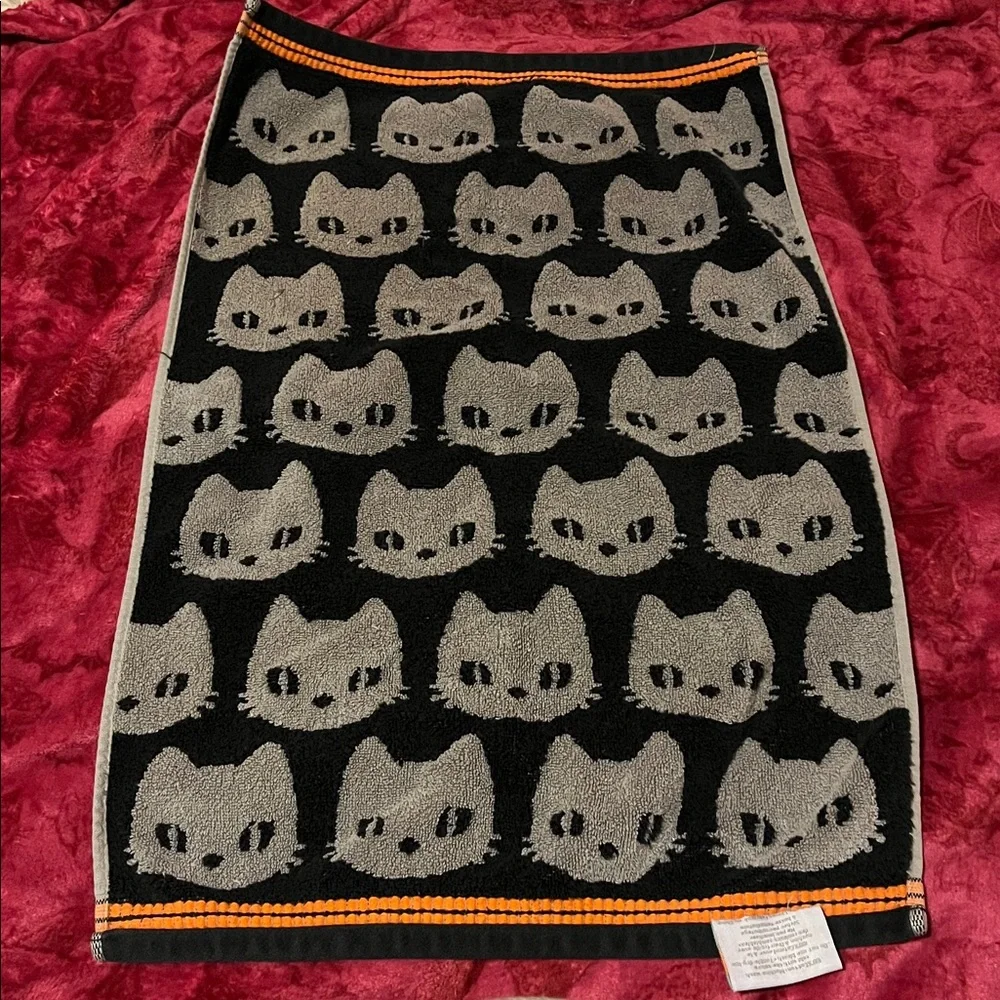 Halloween hand towels